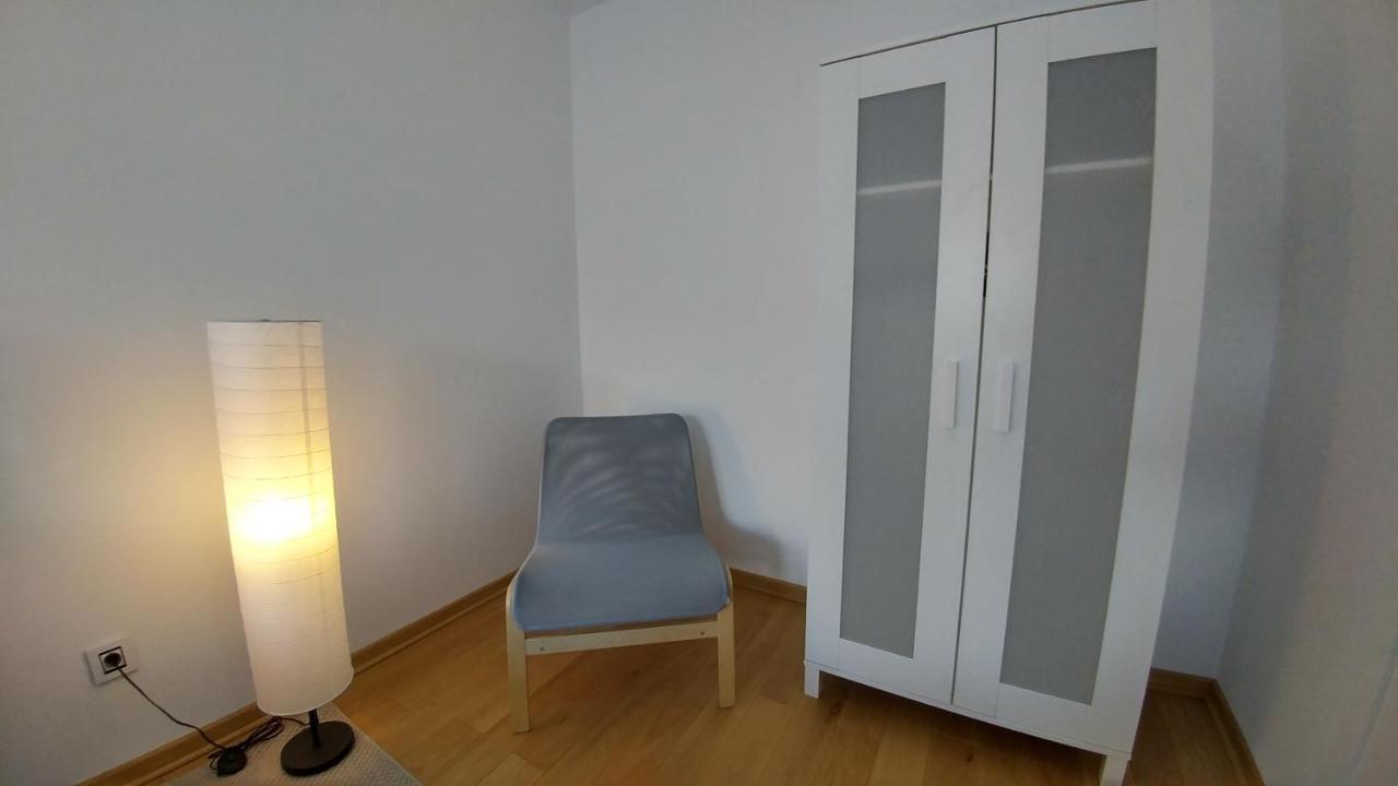 J&J Apartments Belgrado Buitenkant foto